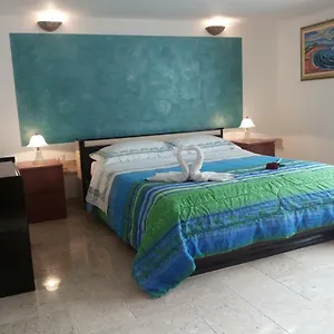 https://giardino-fiorito-trapani.sicilyhotelsitaly.net