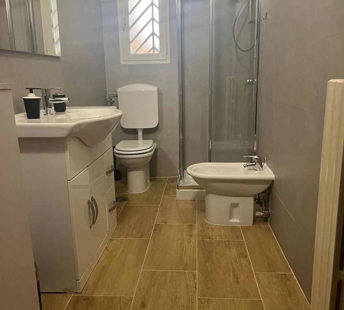 Panzió Gl Sun Palace Bari Olaszország