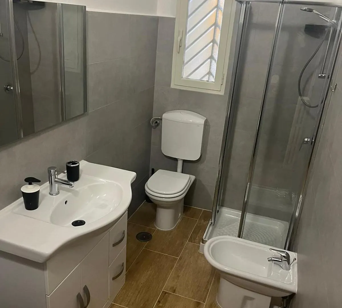 Gl Sun Palace Bari Olaszország