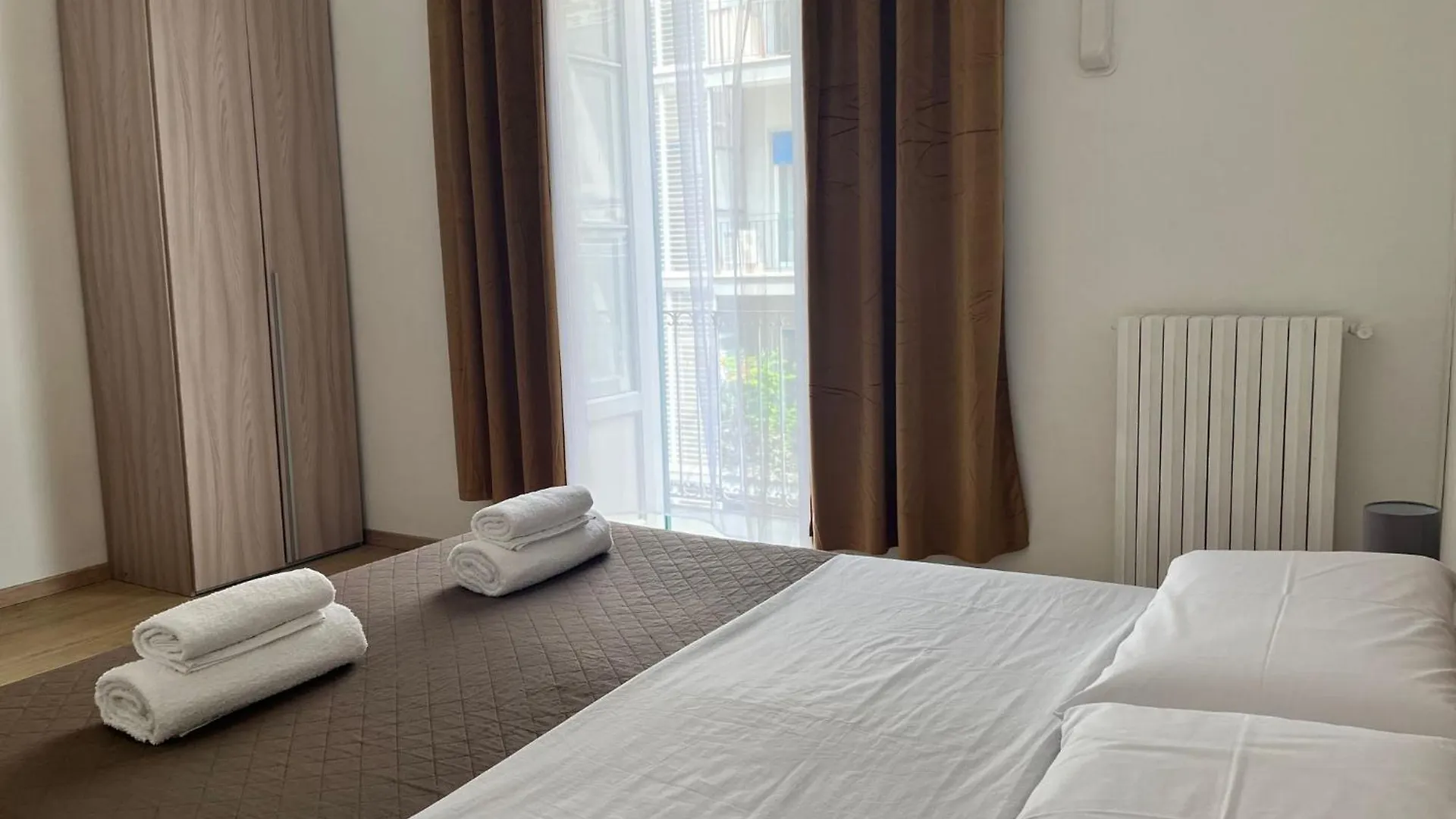 Gl Sun Palace Bari 0*,