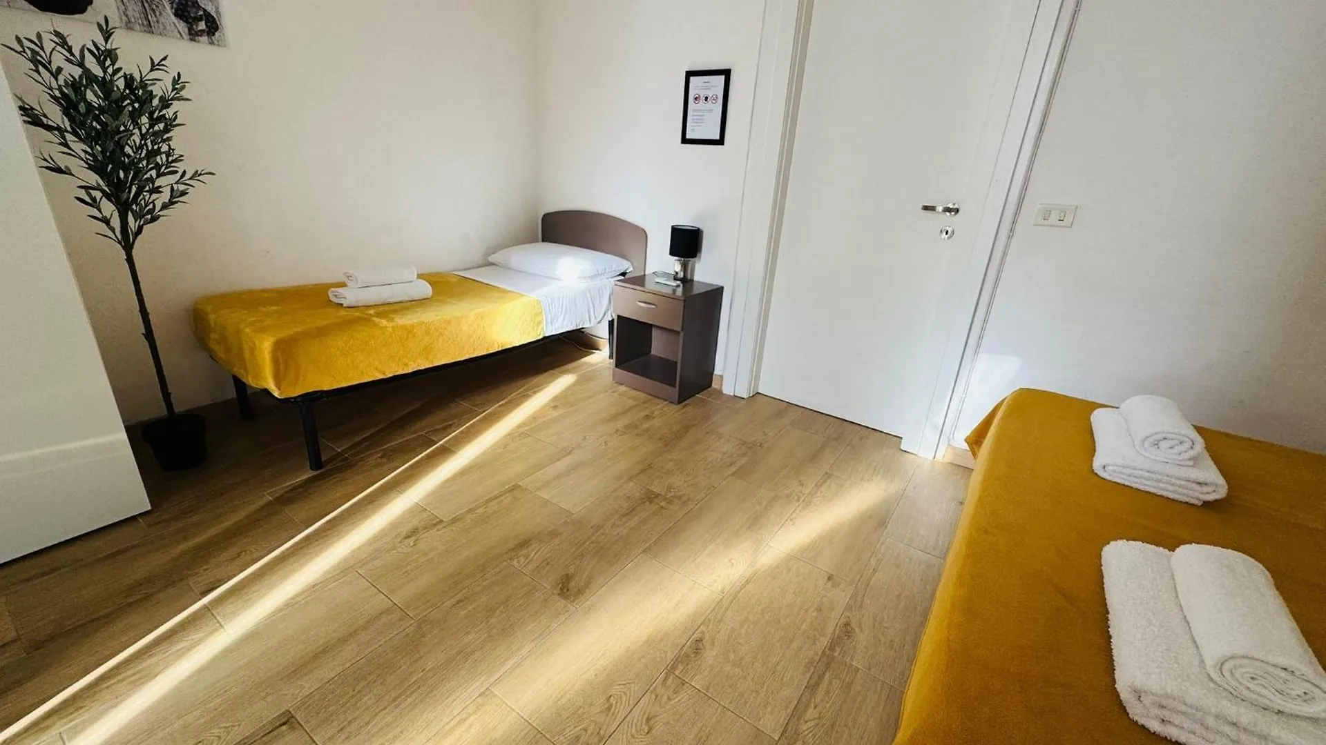 Panzió Gl Sun Palace Bari Olaszország